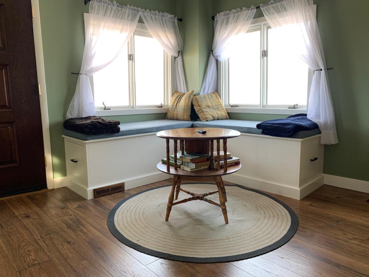 Vineyard Farmhouse With Hot Tub & Lake Views Hammondsport Luaran gambar
